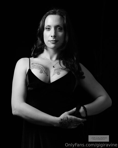 Gigiravine art pornstar photos