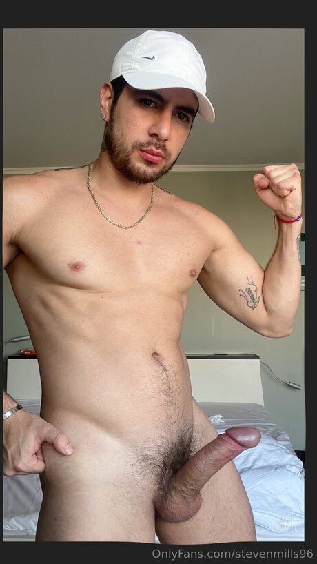 Stevenmills96 model sexy picture