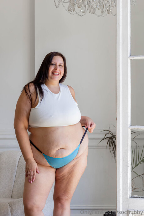 Sochubby pornstar pics