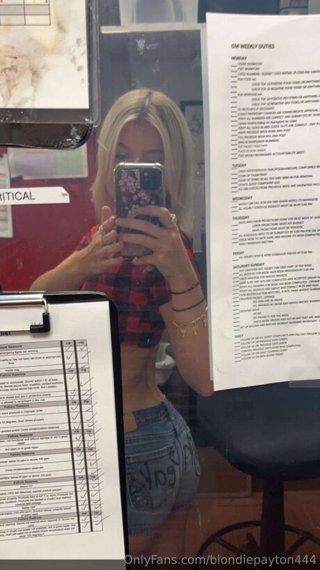 Blondiepayton444 star pretty archive