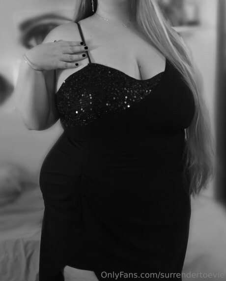 blonde xxx onlyfans free sexy img