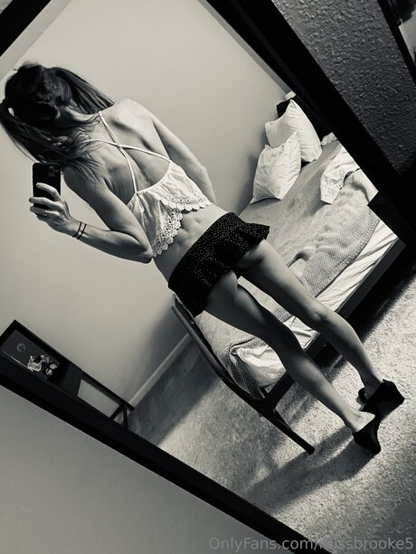 Missbrooke5 best star photos