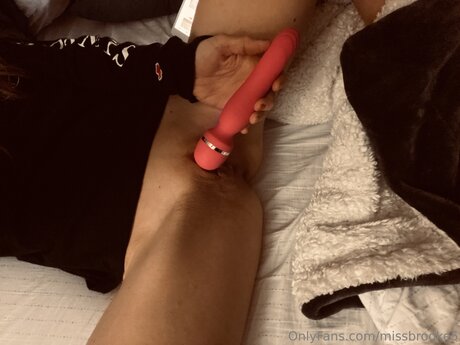 Missbrooke5 high quality actress picture