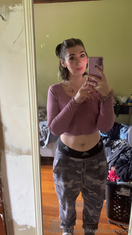 Punkyprincessxofree pornstar top img