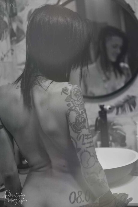 Ary J Ary sexy pornstar pics