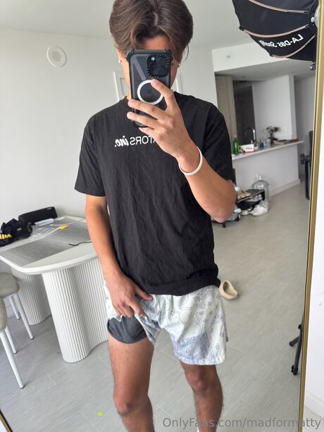 Madformatty pornographic model pic