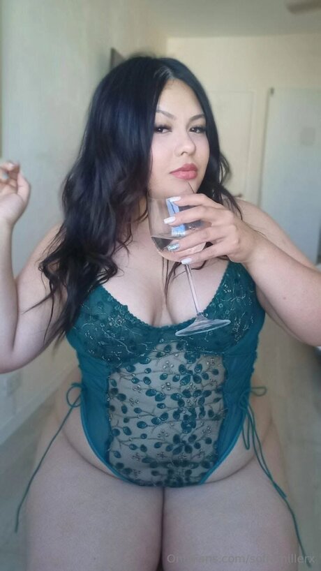 Sofiaxmiller model nude picture