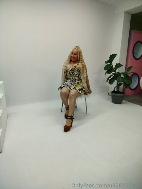 U328205107 perfect pornstar images