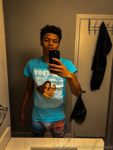 Kurlyheadtrelll model free gallery