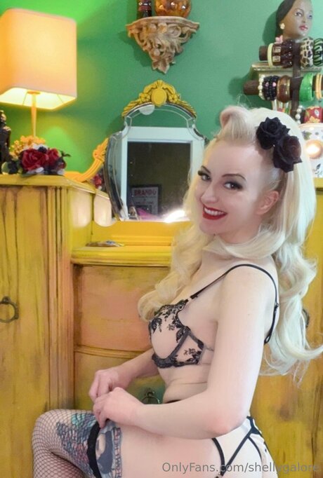 Shellygalore pornographic actress photos