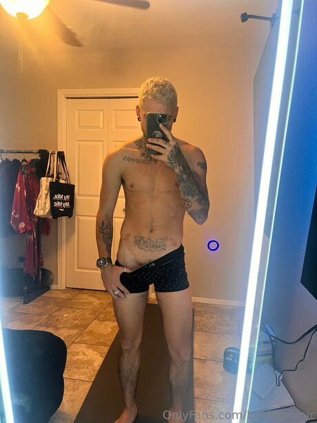 Ftmonlytrans sex model picture