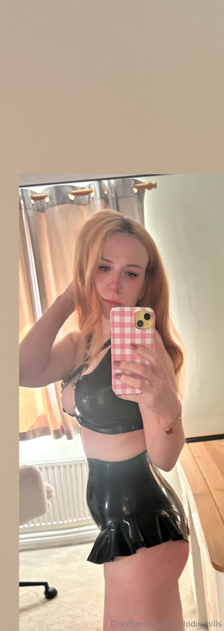 Melodiemills pornstar top photos