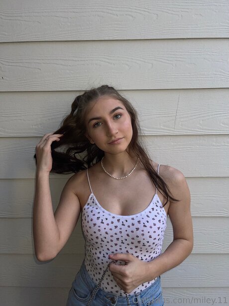 Miley 11 model photos