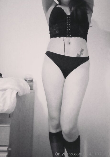 U241107164 nice model image