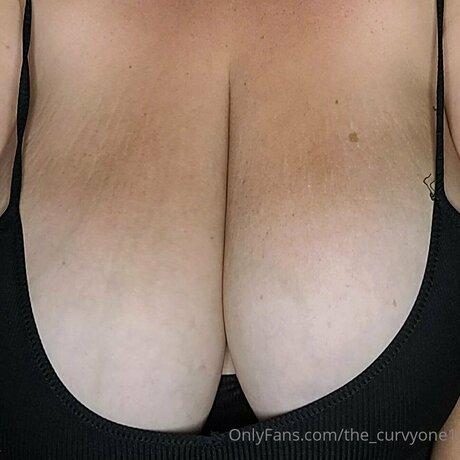 Nicetry101 erotic model picture