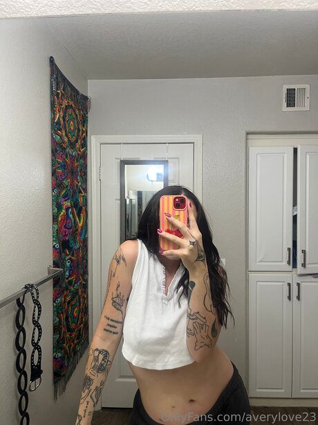 Averylove23 high quality actress pictures