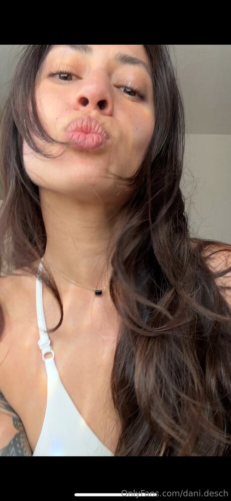 Dani Desch nude model archive