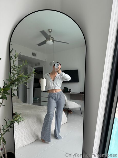 Beaabeea porn actress archive