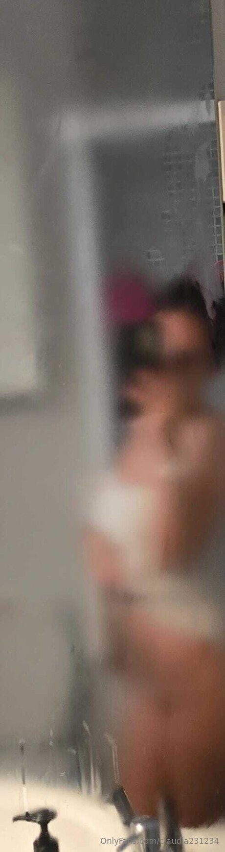 Claudia231234 model xxx pic