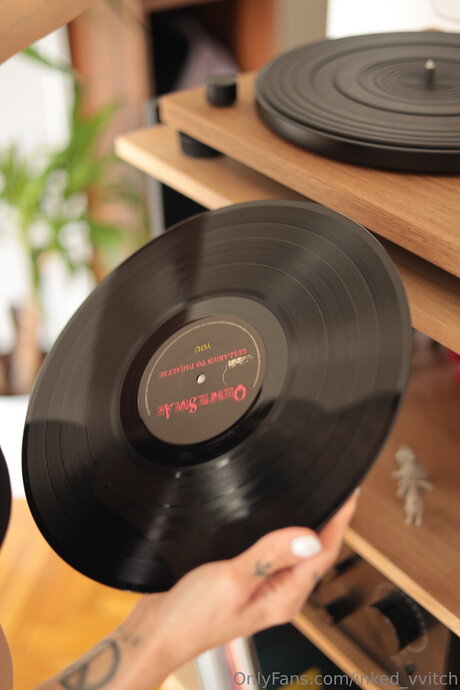 Inked Vvitch exclusive star pic