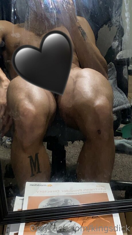 Kingsdick model perfect pic