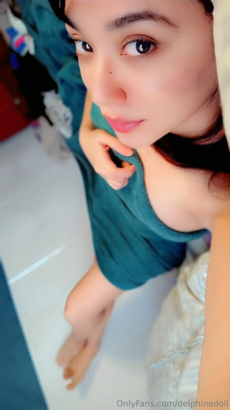 Delphinedoll hd star pics