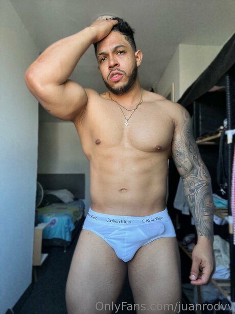 Juanrodvv model porn archive