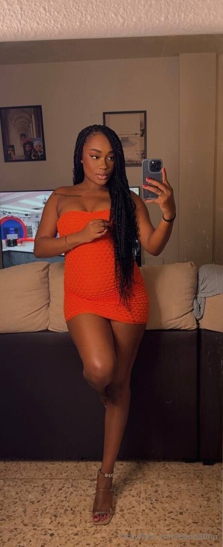 Ebonatina nude actress photos