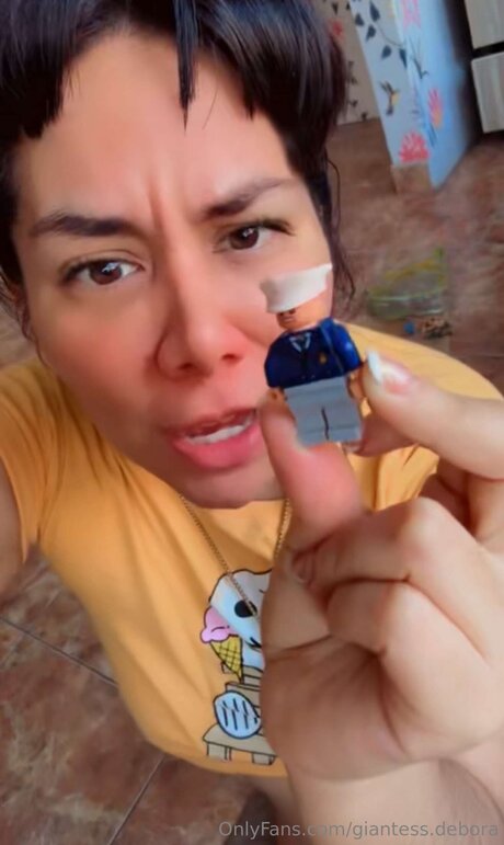 Giantess Debora art actress images