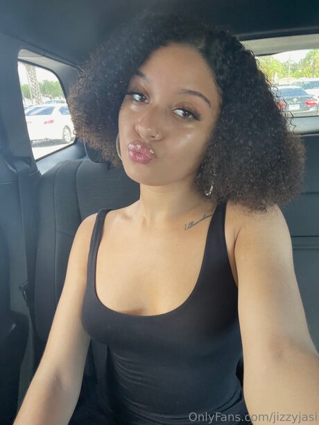 Jizzyjasi pornstar nudes pictures