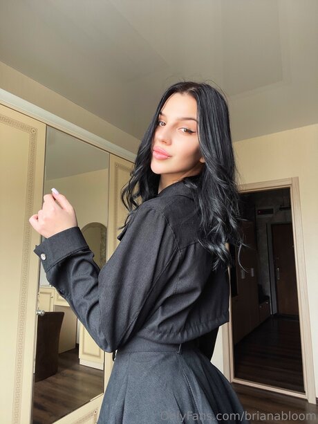 Brianabloom hd model pics