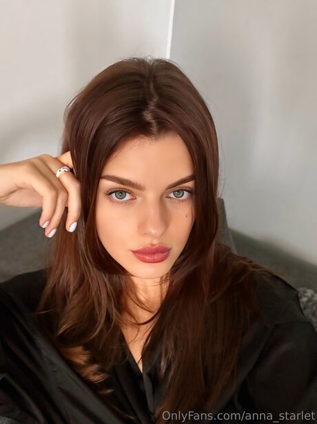 Anna Starlet sex star images