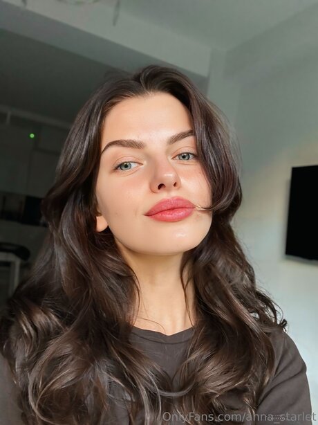 Anna Starlet model free photo