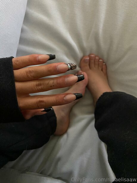 Rosaelisaaw model pretty pics