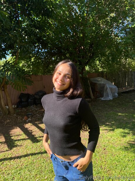 Belenp6 hd pornstar img