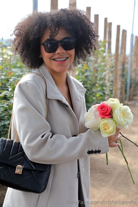 Cristalsweety star nudes photo