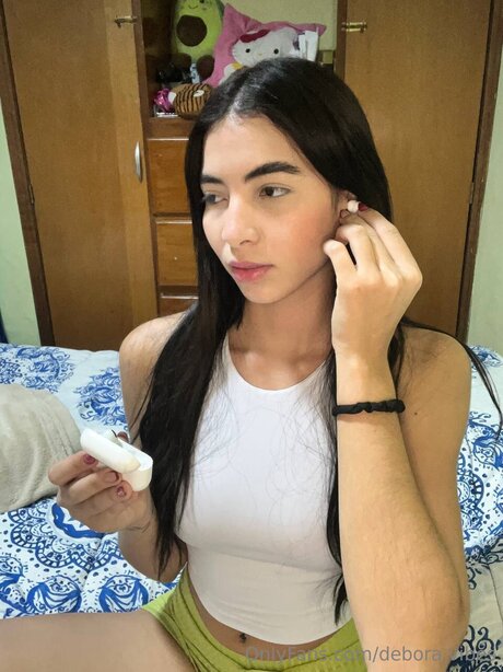 Debora Vibes sexy star pic