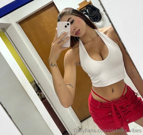 Debora Vibes best model pictures