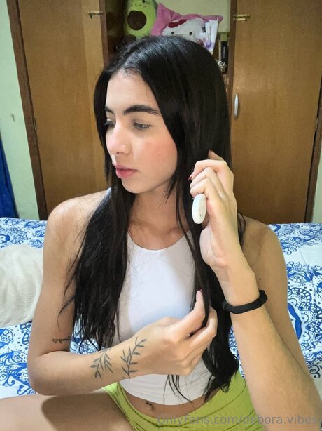 Debora Vibes erotic model photos