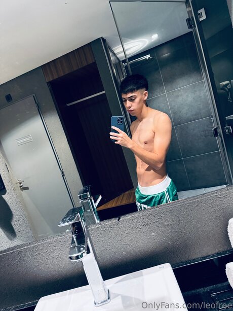 Leofree top actress picture