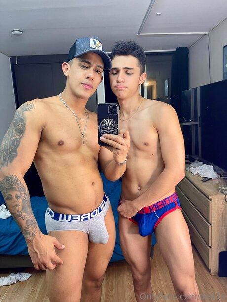 Deit19 pornstar sex pics