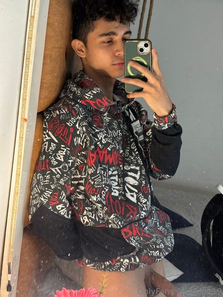 Deit19 nude model images