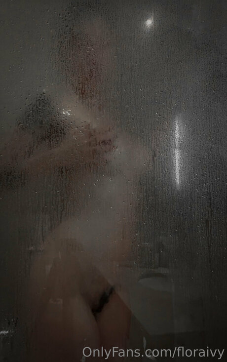 Floraivy pornstar hot picture