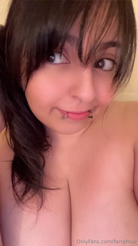Farrahluv nude model gallery