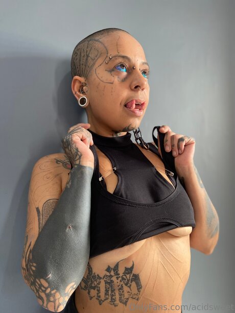 Acidsweet pornstar hd pic