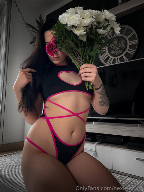 Nexinyx Vip model best pics