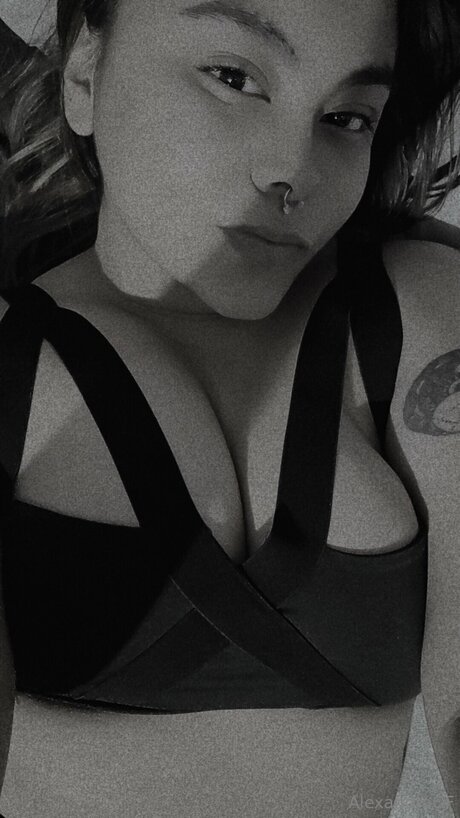 Alexav12 star porn pics