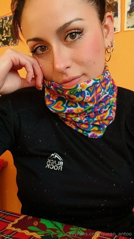 Queen Antoo best star img