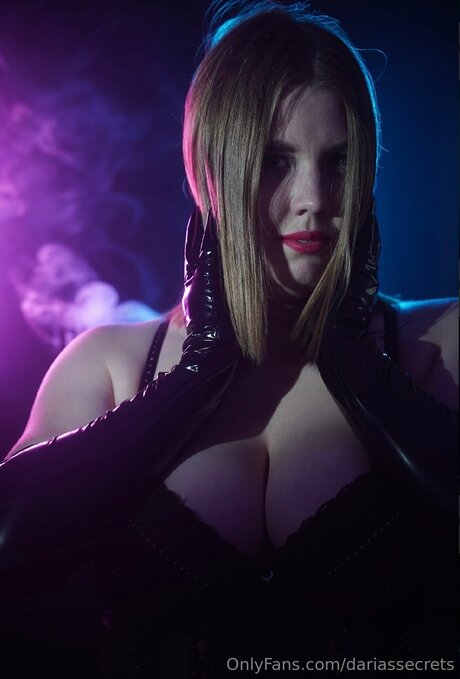 Dariassecrets adult model pictures