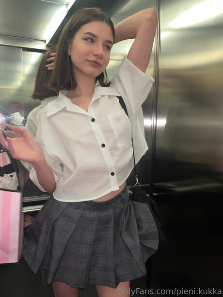 Pieni Minna perfect actress photos